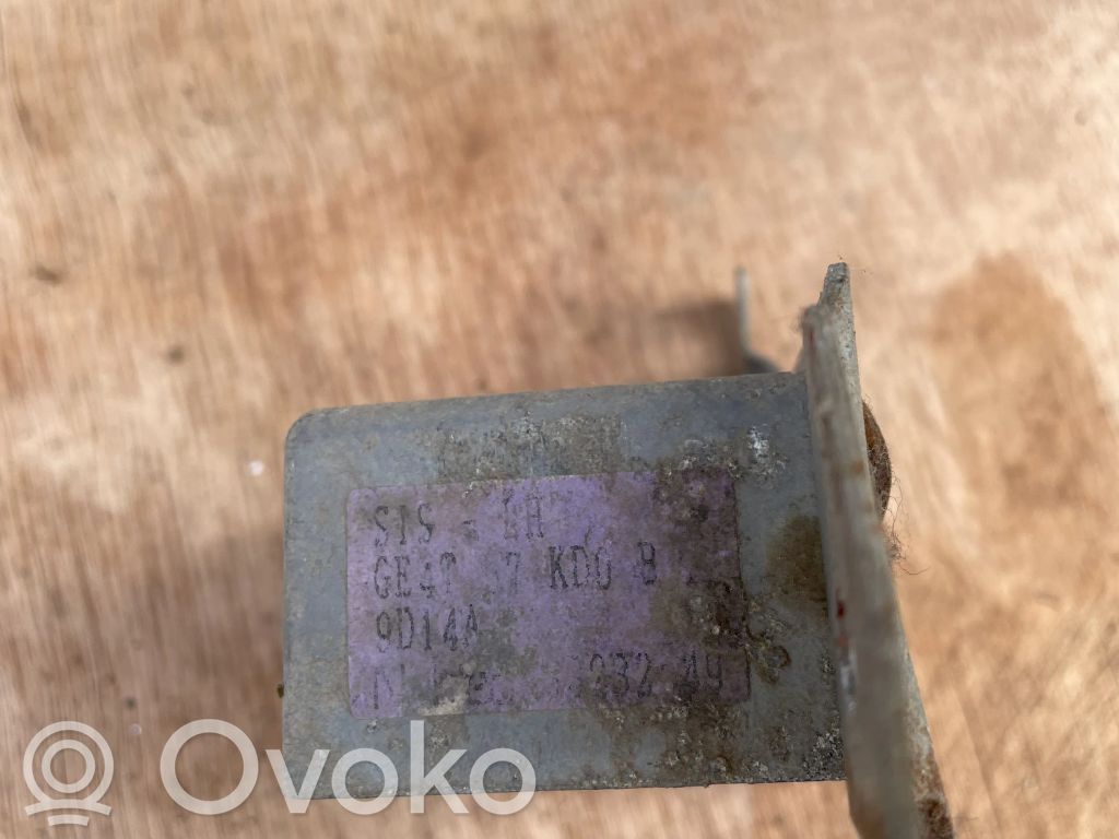 Mazda 626 Airbagsensor Crashsensor Drucksensor 
