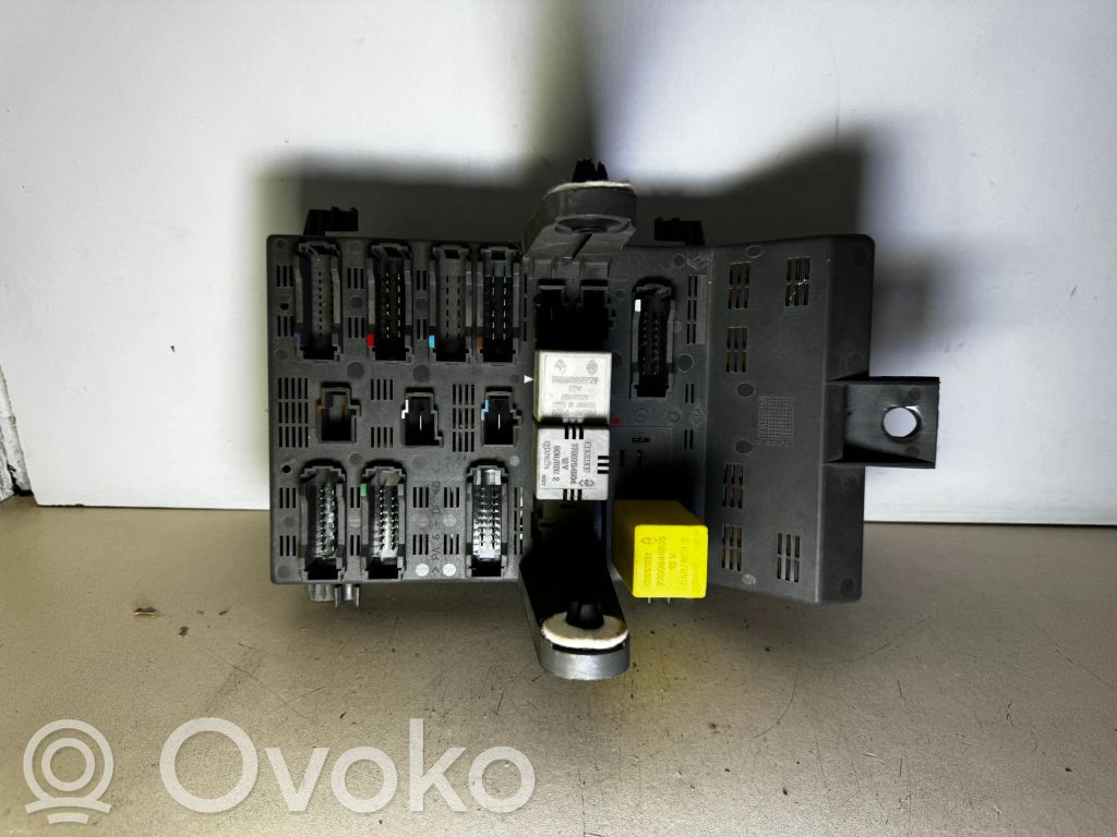 Renault Laguna I Módulo de fusible 