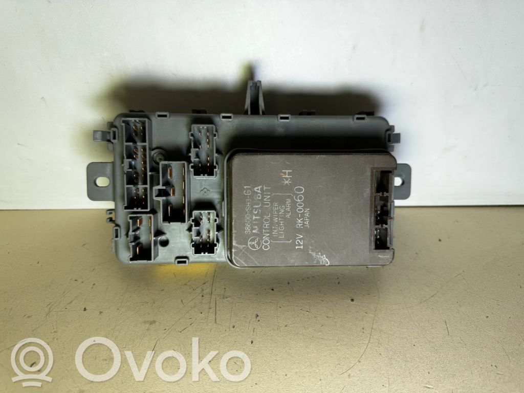 Honda Civic Sulakemoduuli 
