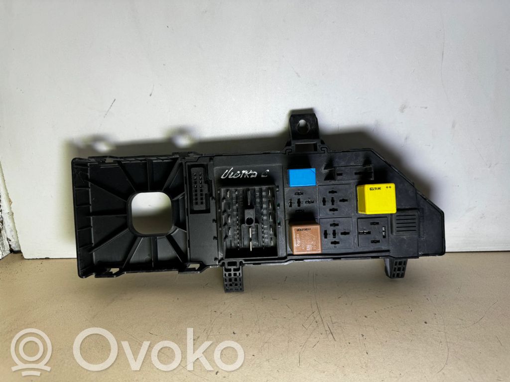 Opel Vectra C Sulakemoduuli 