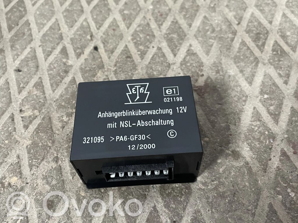 Audi A6 S6 C5 4B Airbagsensor Crashsensor Drucksensor 