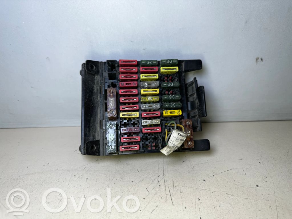 Opel Omega B1 Fuse box set 