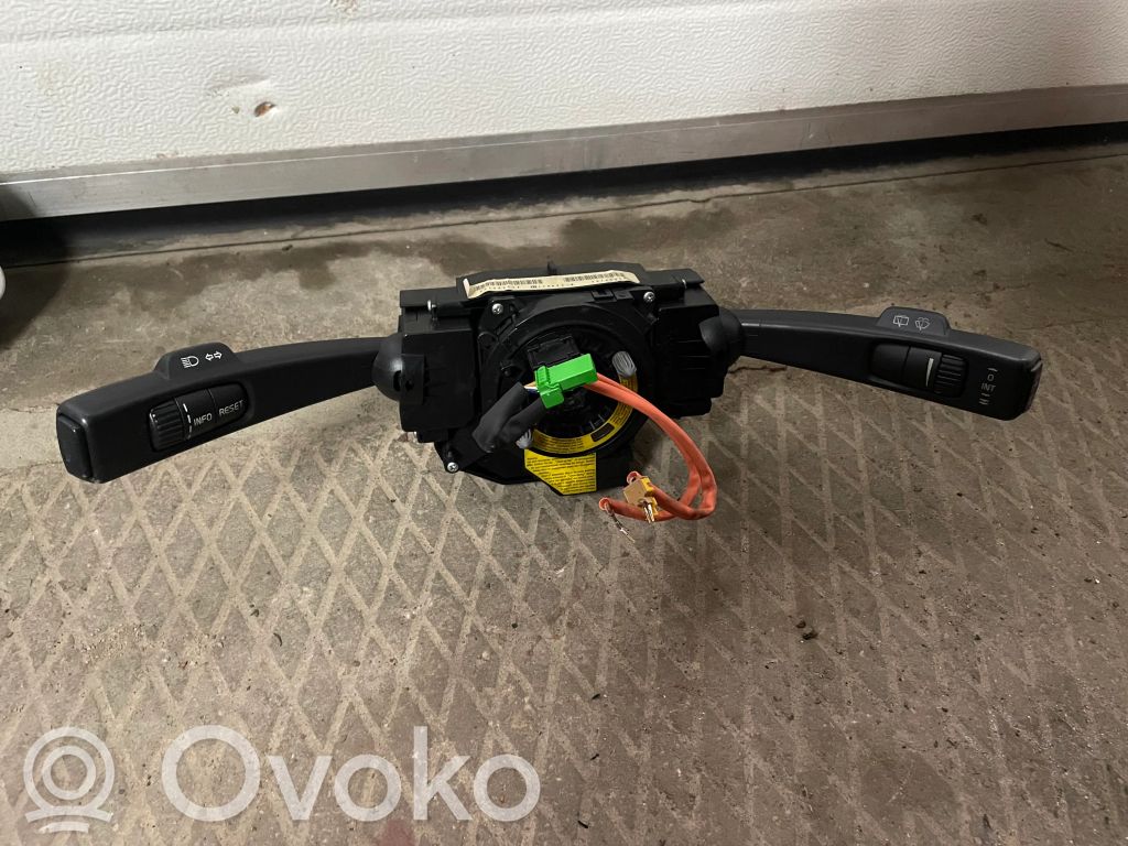Manetka / Przełącznik kierunkowskazów wycieraczek   P31264574,17G522A,T0763370