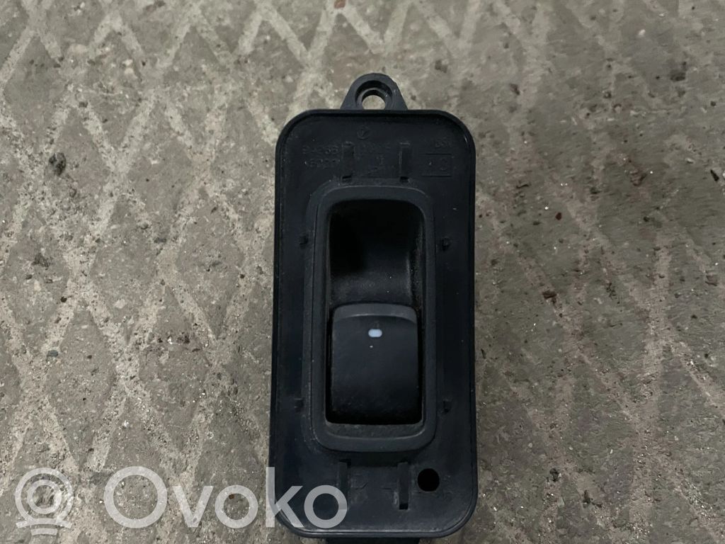 Electric window control switch   94266AG020,94266AG020