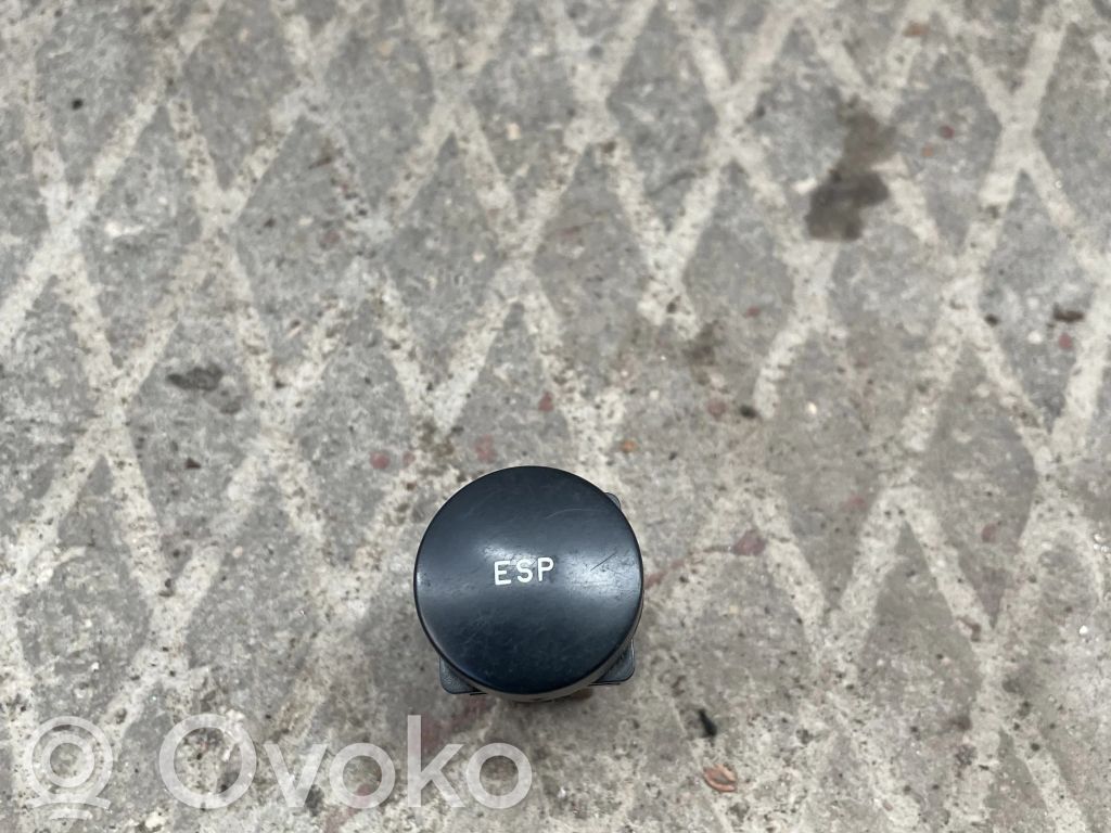 Citroen C5 ESP (stability program) switch 