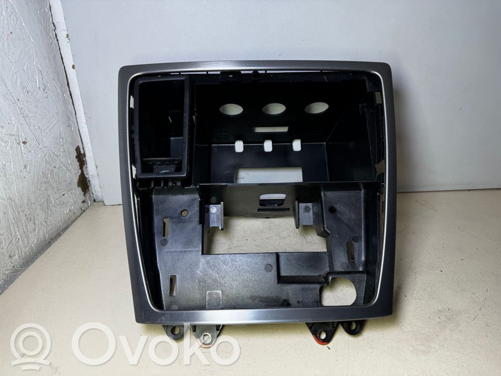 Volvo S60 Verkleidung Radio / Navigation 