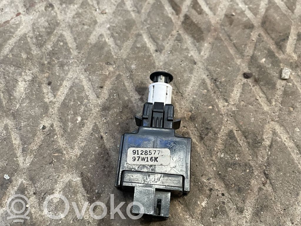 Volvo S70  V70  V70 XC Czujnik pedału hamulca / stopu 