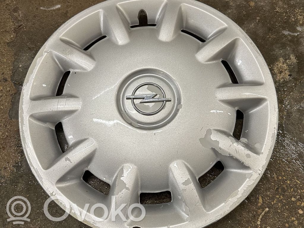 Opel Astra G Ornament central jantă R14 
