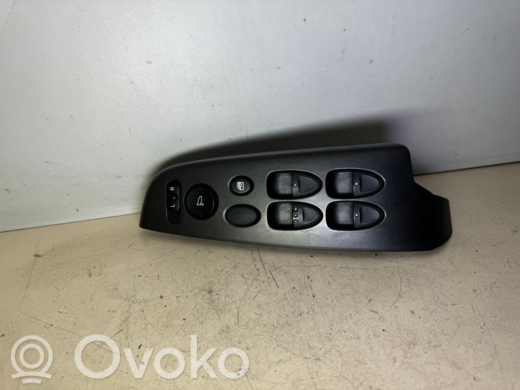 Przyciski szyb   M30046,M300462,NH167L,G6NH608L,NH167L1006T,NH608L,SNAA010