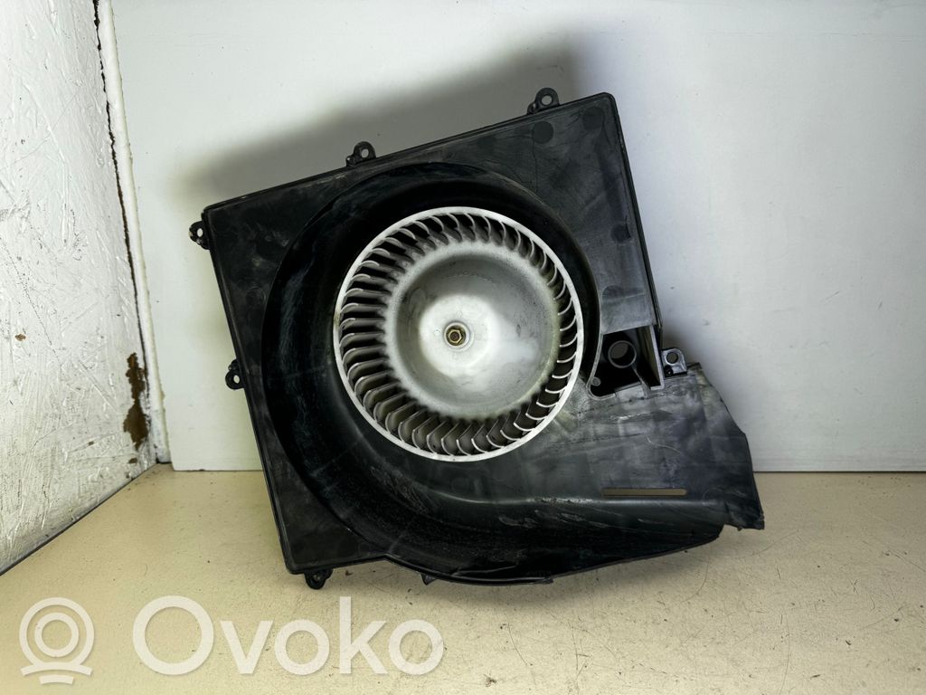 Nissan Almera Tino Wentylator nawiewu / Dmuchawa 