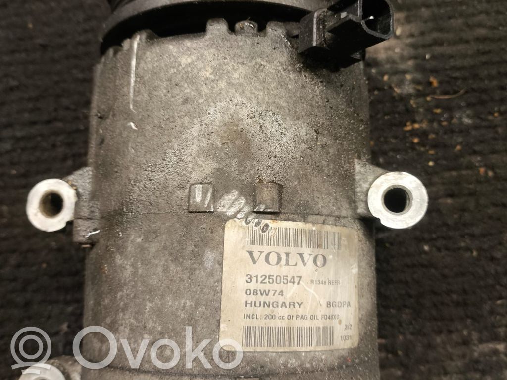 Volvo V70 Kompresor / Sprężarka klimatyzacji A/C 