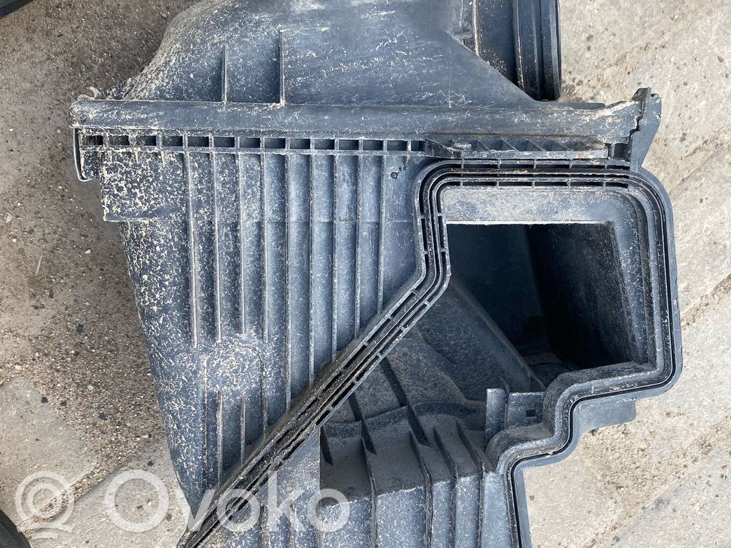 BMW 7 E65 E66 Luftfilterkasten 