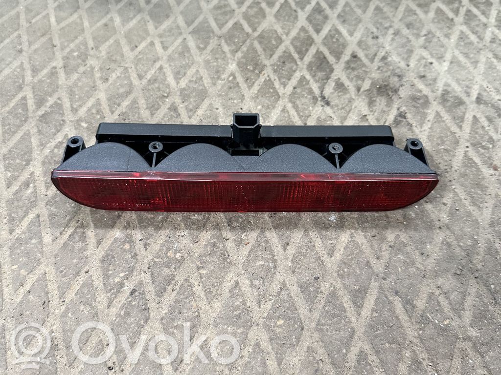 Audi A4 S4 B5 8D Third/center stoplight 