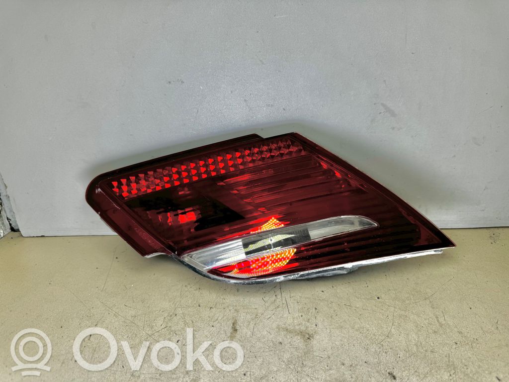 BMW 7 E65 E66 Takaluukun takavalot 