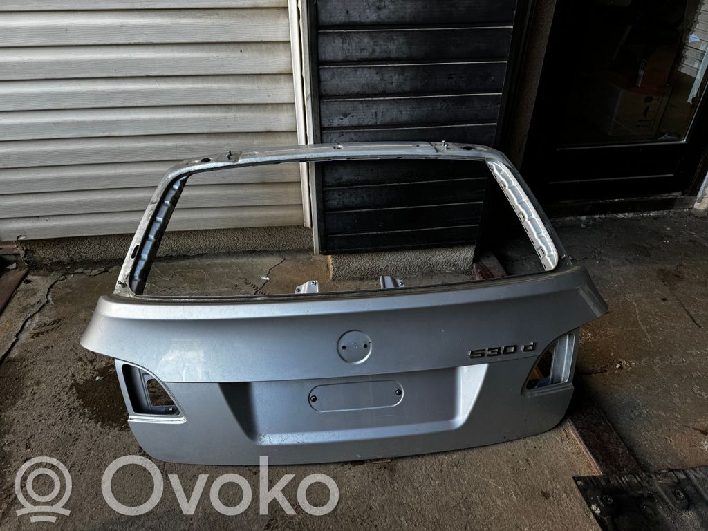 Tailgate/trunk/boot lid