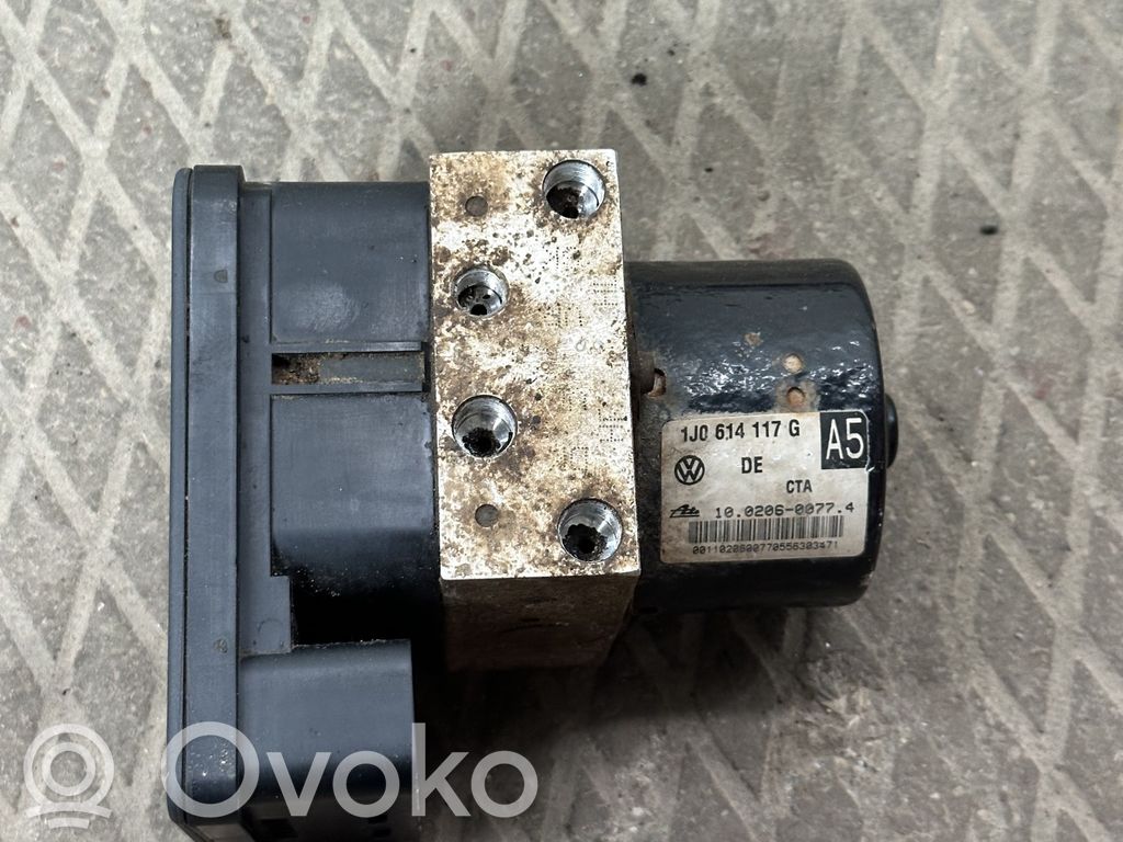 Volkswagen Golf IV ABS bloks 