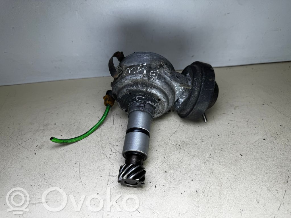BMW 3 E30 Spark distributor 