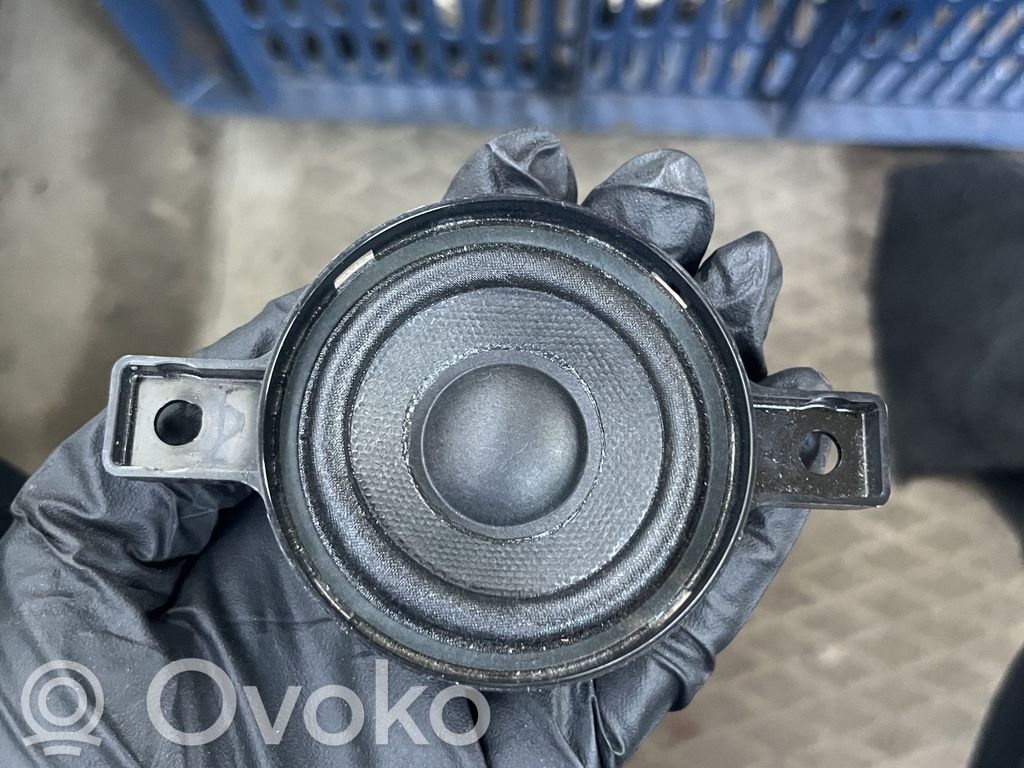 Opel Zafira B Panel speaker 