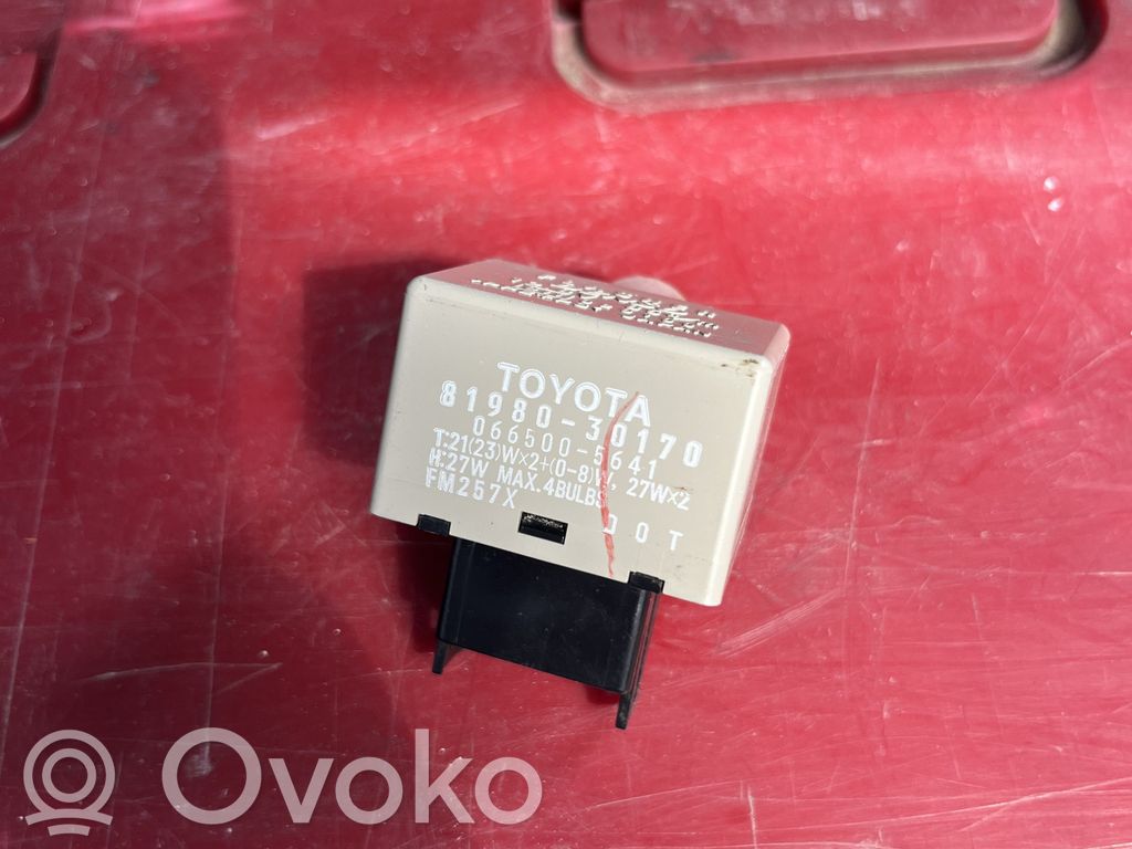 Lexus IS 220D-250-350 Muu rele 