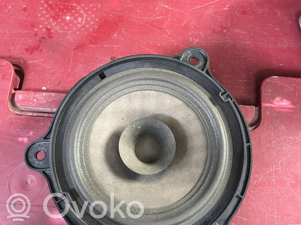 Nissan Note (E11) Altavoz de la puerta delantera 