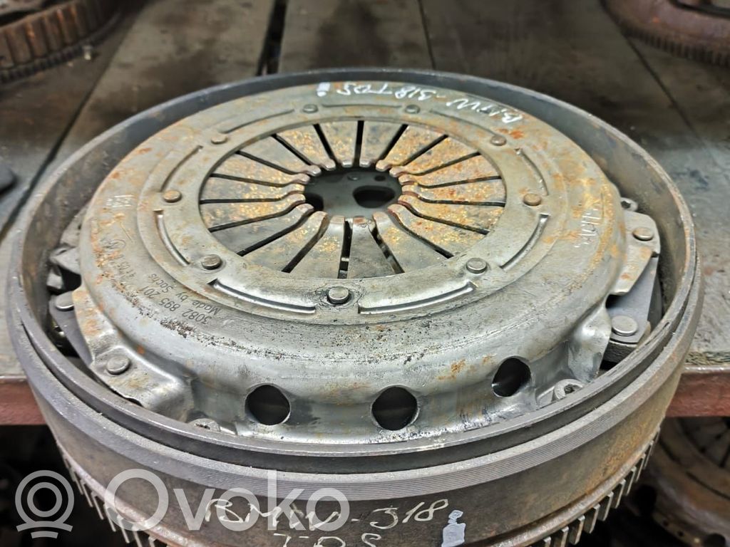 BMW 3 E36 Sankabos komplektas 