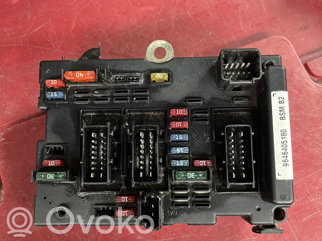 Peugeot 307 Fuse module 