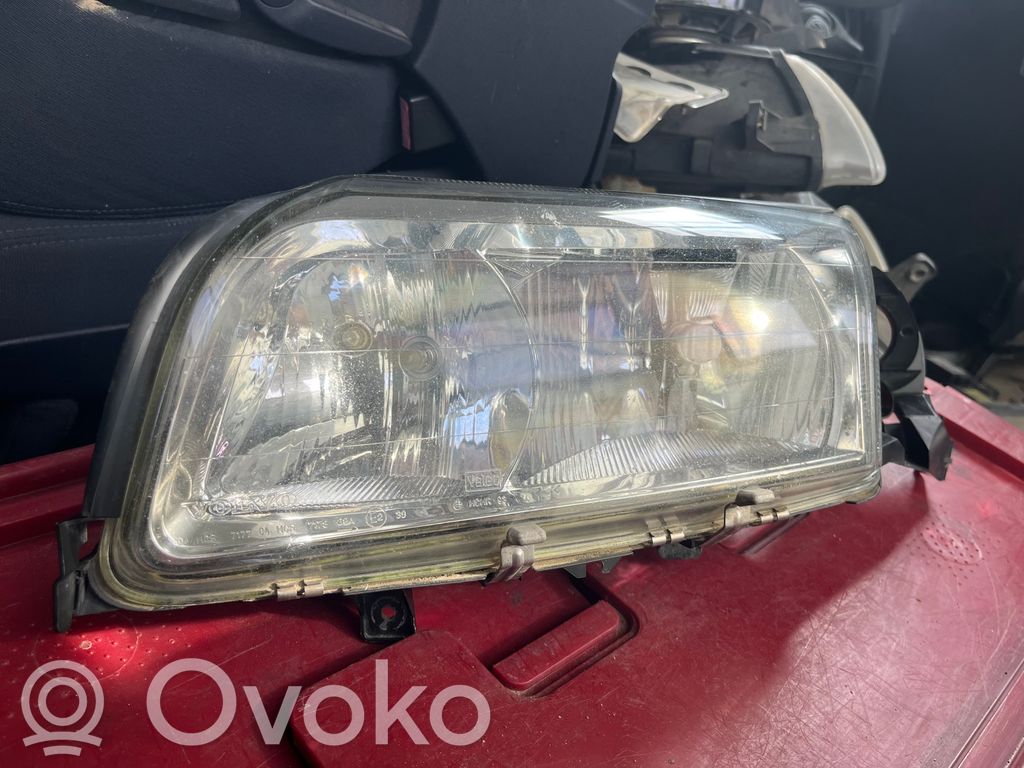 Volvo S80 Priekšējais lukturis 