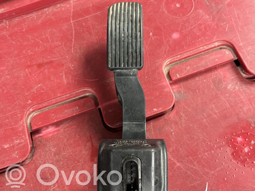 Mercedes-Benz Vito Viano W639 Pedał gazu / przyspieszenia 