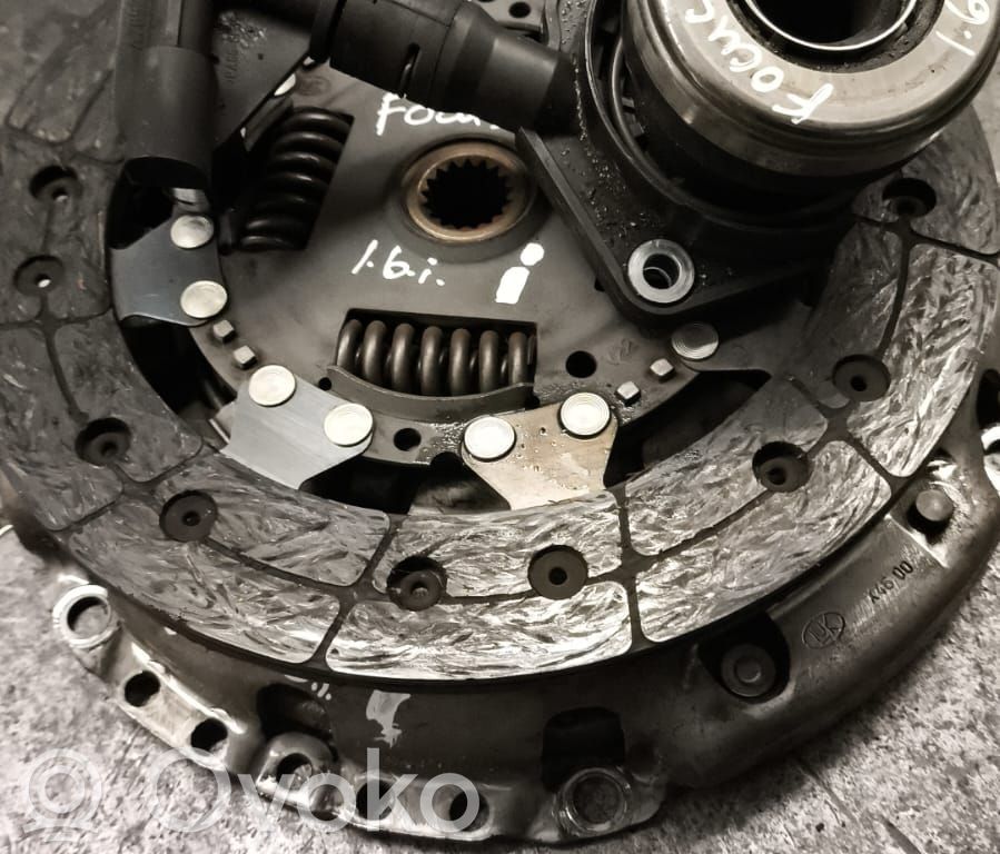 Ford Focus Sankabos komplektas 