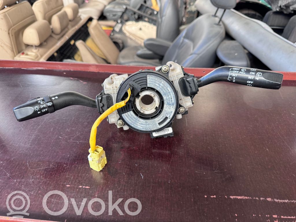 Mazda 323 F Commodo, commande essuie-glace/phare 