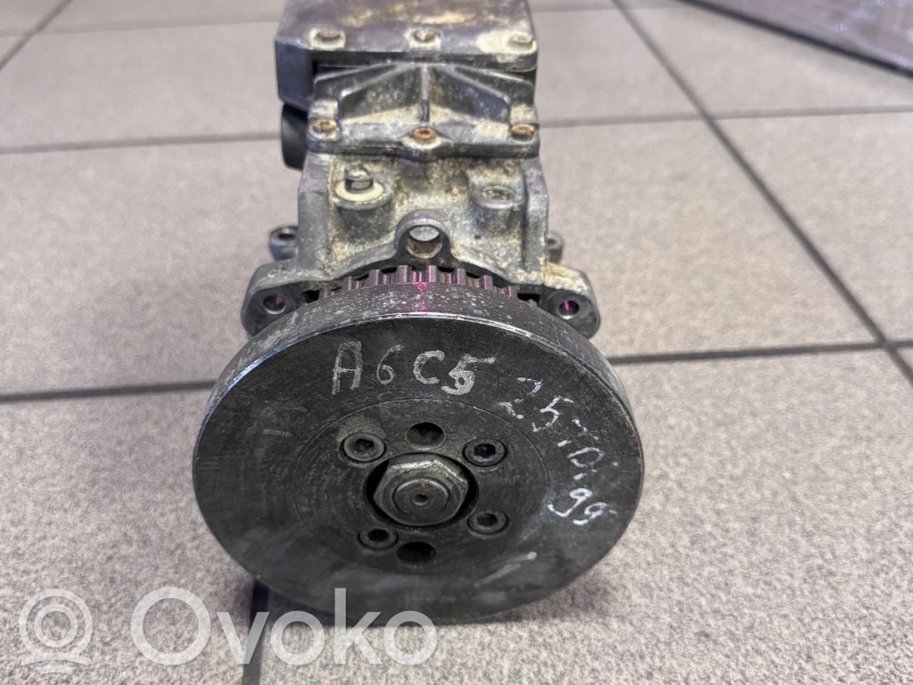 Audi A6 S6 C5 4B Polttoaineen ruiskutuksen suurpainepumppu 