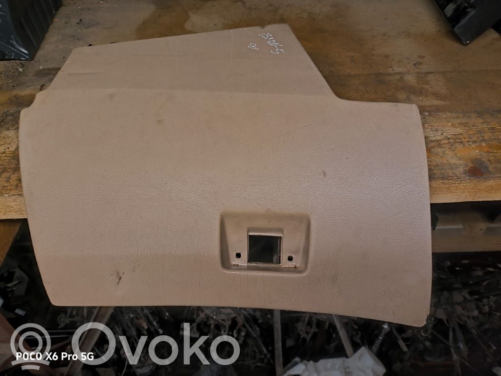 BMW 5 E34 Daiktadėžė 