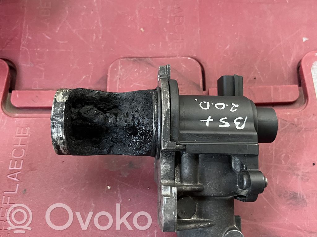 Volkswagen PASSAT B5.5 Válvula EGR 