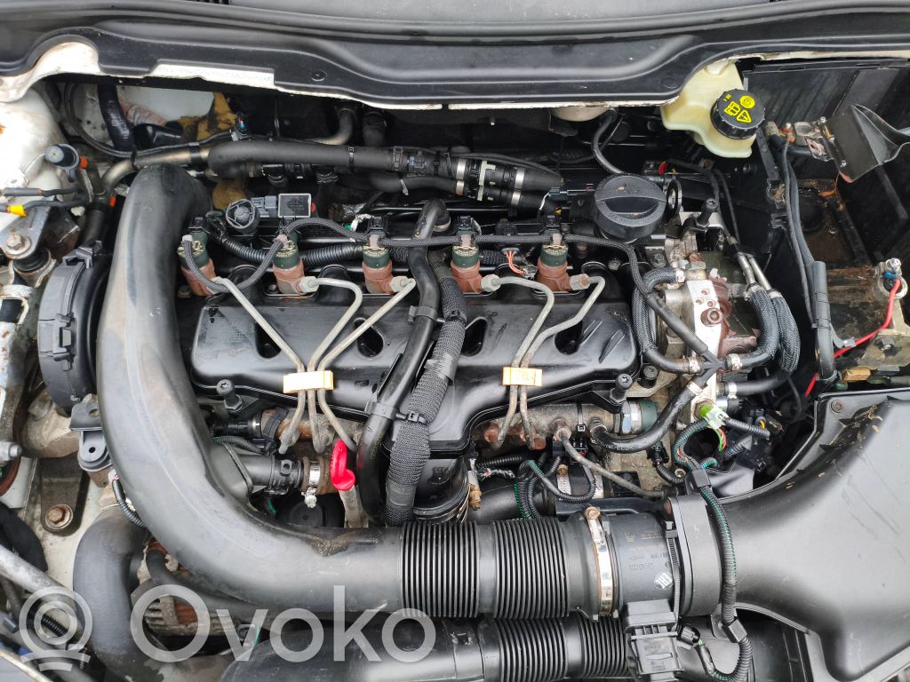 Engine   D5244T8,D5244T8