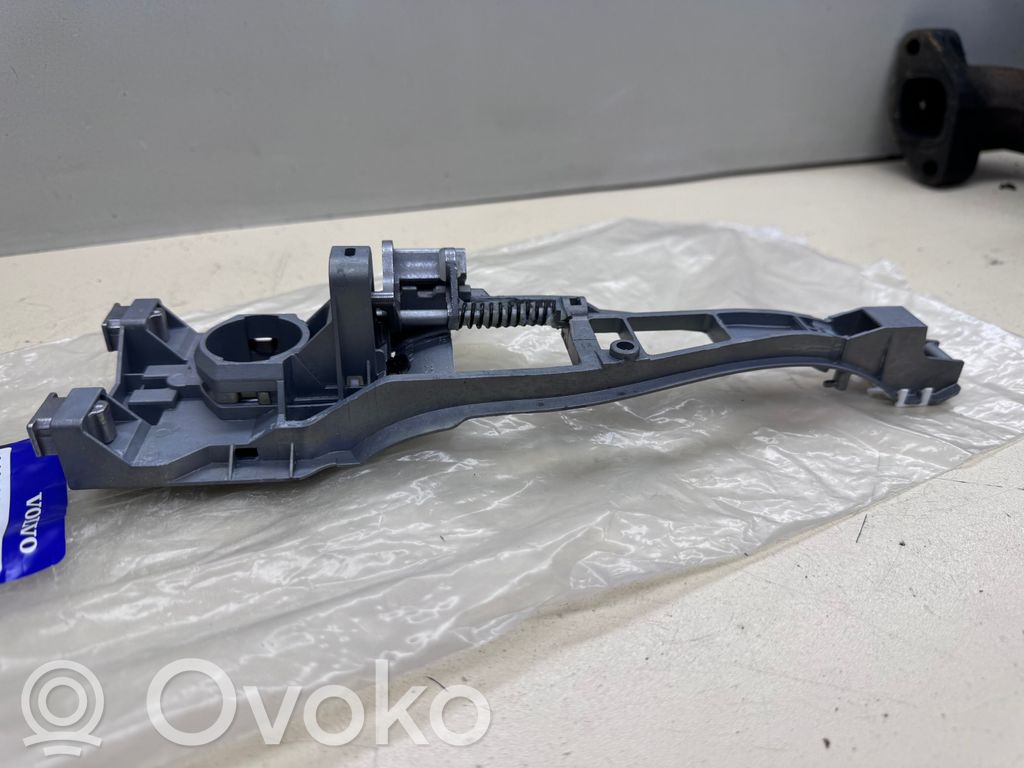 Volvo XC90 Klamka/wspornik zewnętrzny drzwi przednich 
