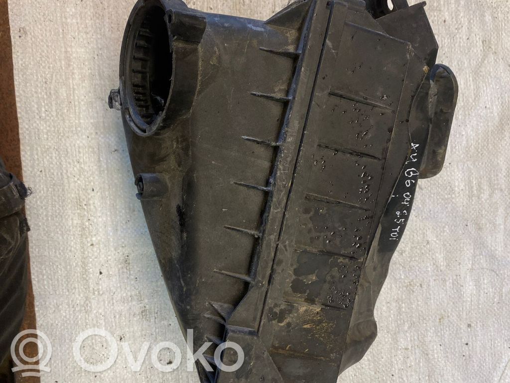 Audi A4 S4 B6 8E 8H Luftfilterkasten 