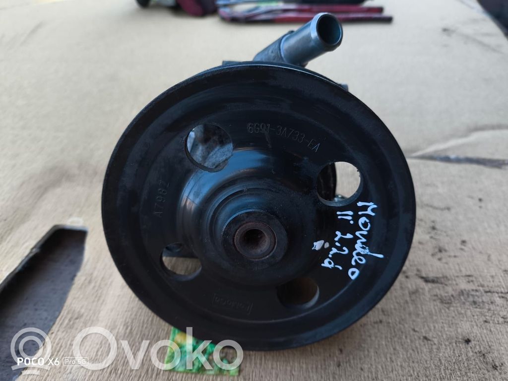 Ford Mondeo MK IV Ohjaustehostimen pumppu 