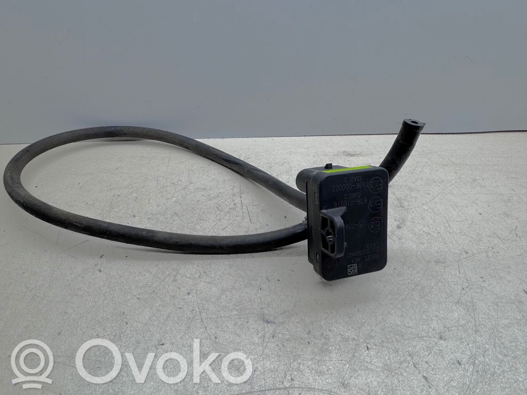 Volkswagen PASSAT B5 Exhaust gas pressure sensor 