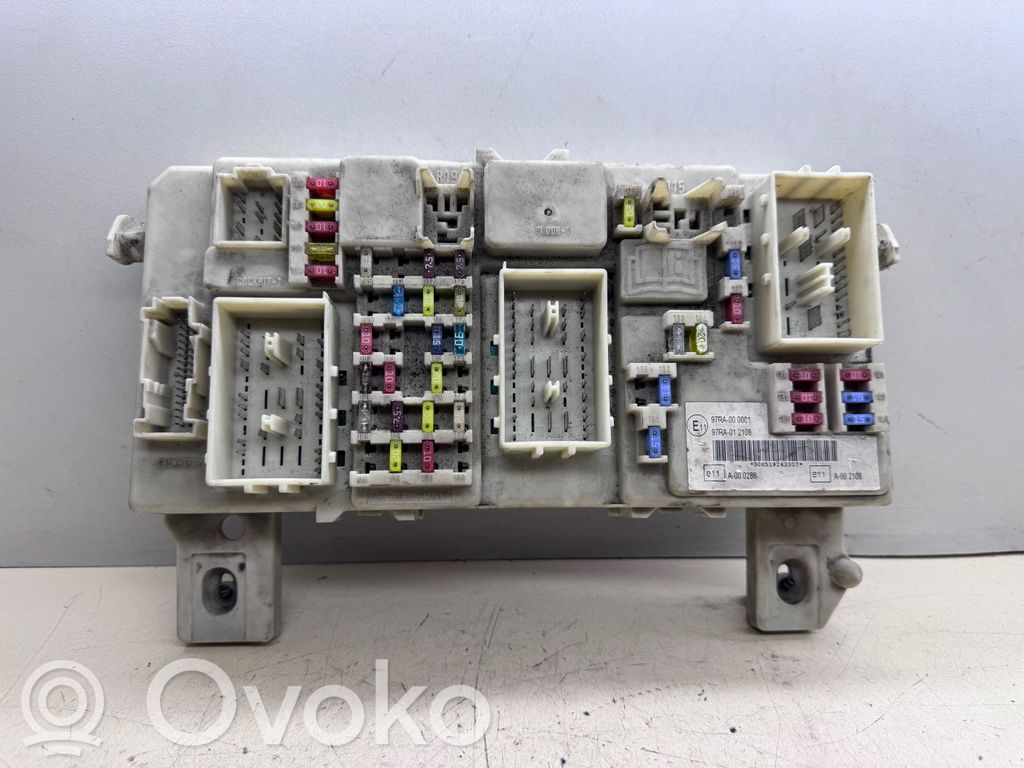 Ford Focus Módulo de fusible 
