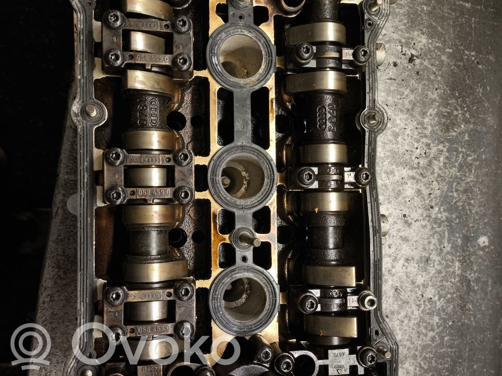 Audi A4 S4 B5 8D Galvutė 