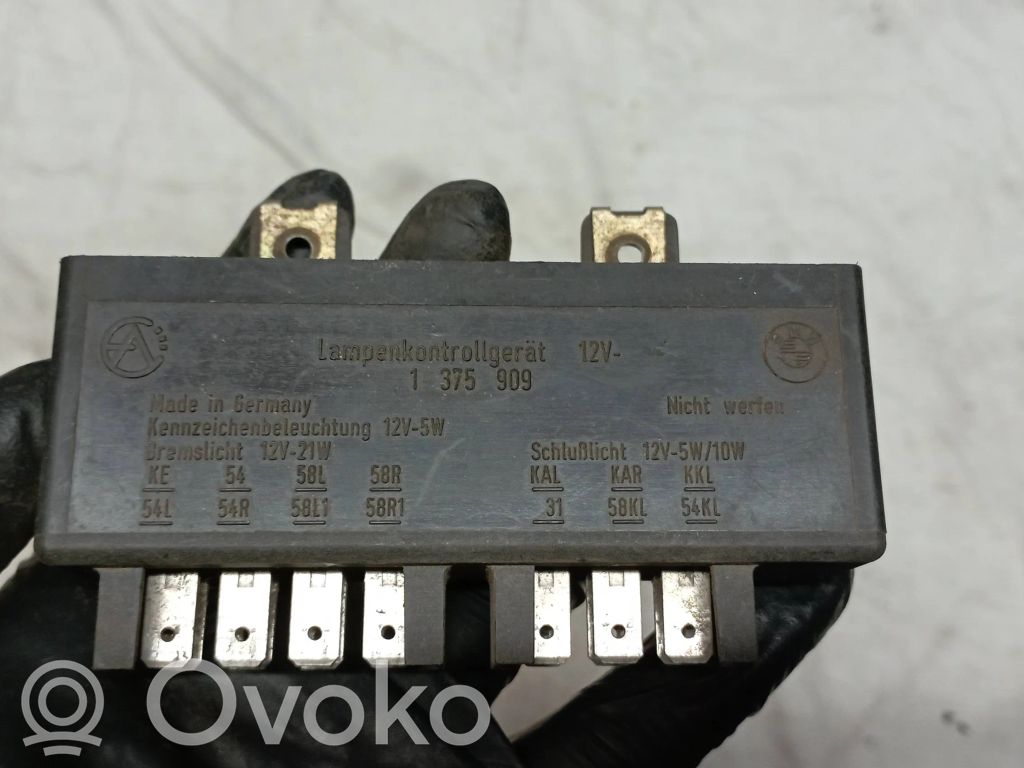 BMW 3 E30 Light module LCM 
