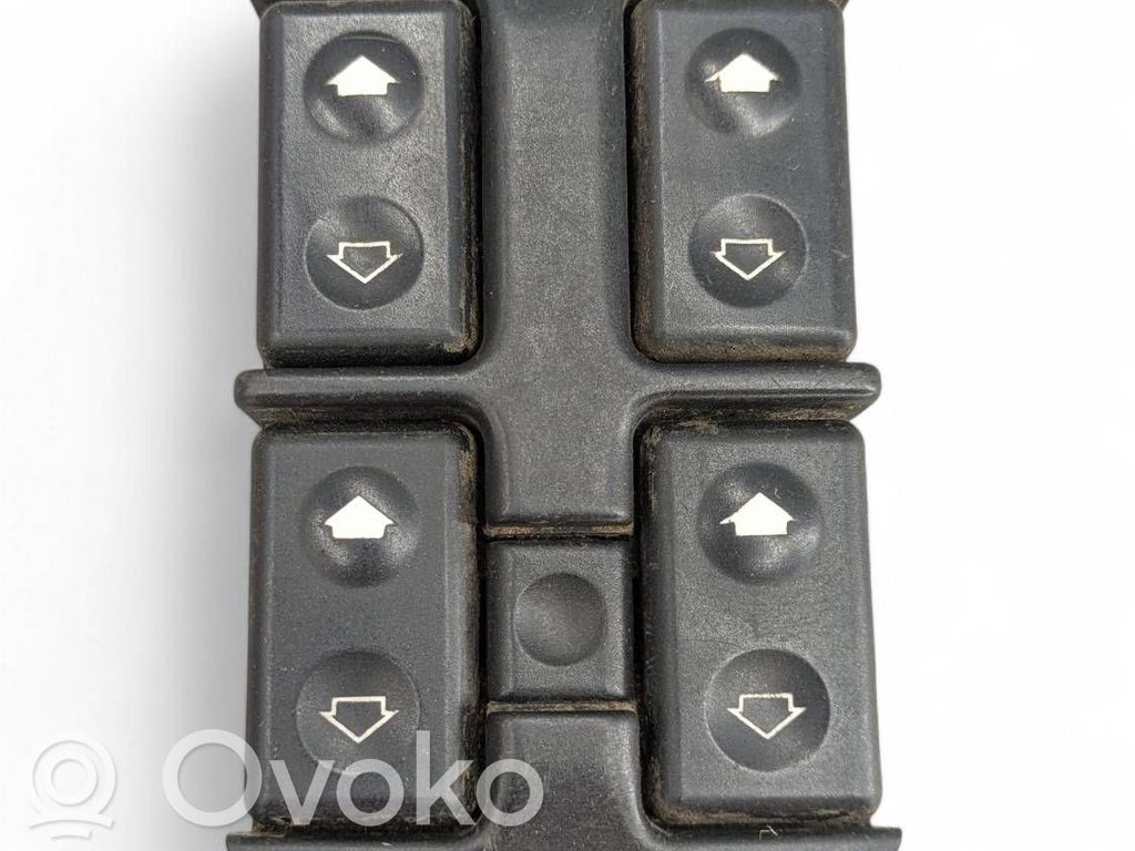 BMW 5 E34 Electric window control switch 