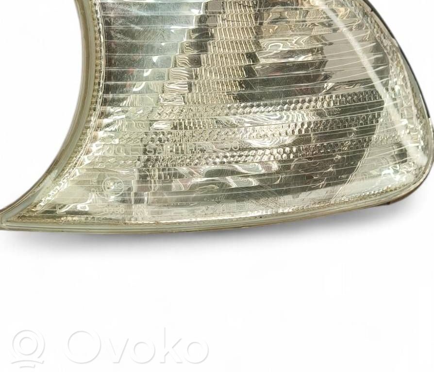 BMW 3 E46 Front indicator light 