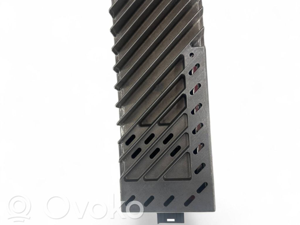 BMW M6 Sound amplifier 