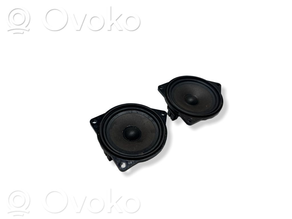 BMW 5 E60 E61 Subwoofer-bassokaiutin 