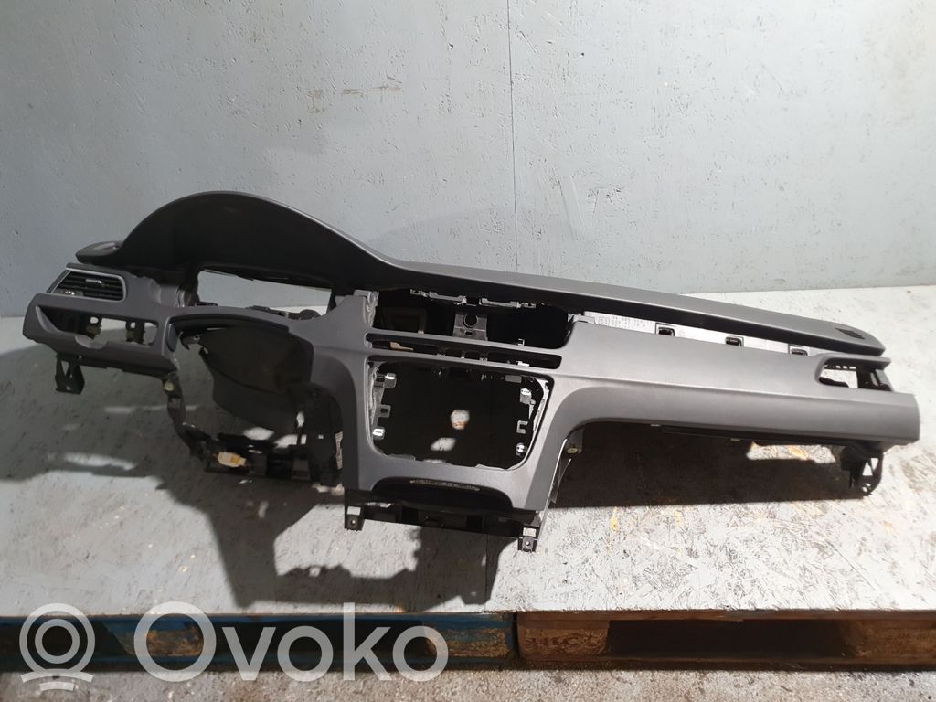 Peugeot 508 Panelė 