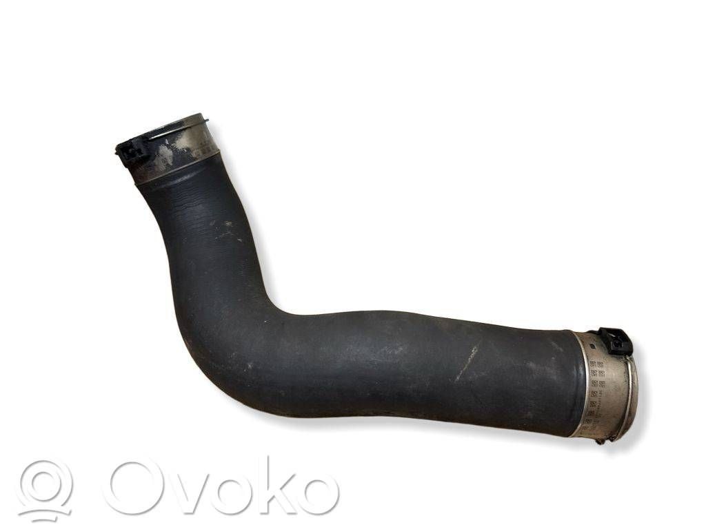 BMW 5 F10 F11 Furtun/conductă intercooler 