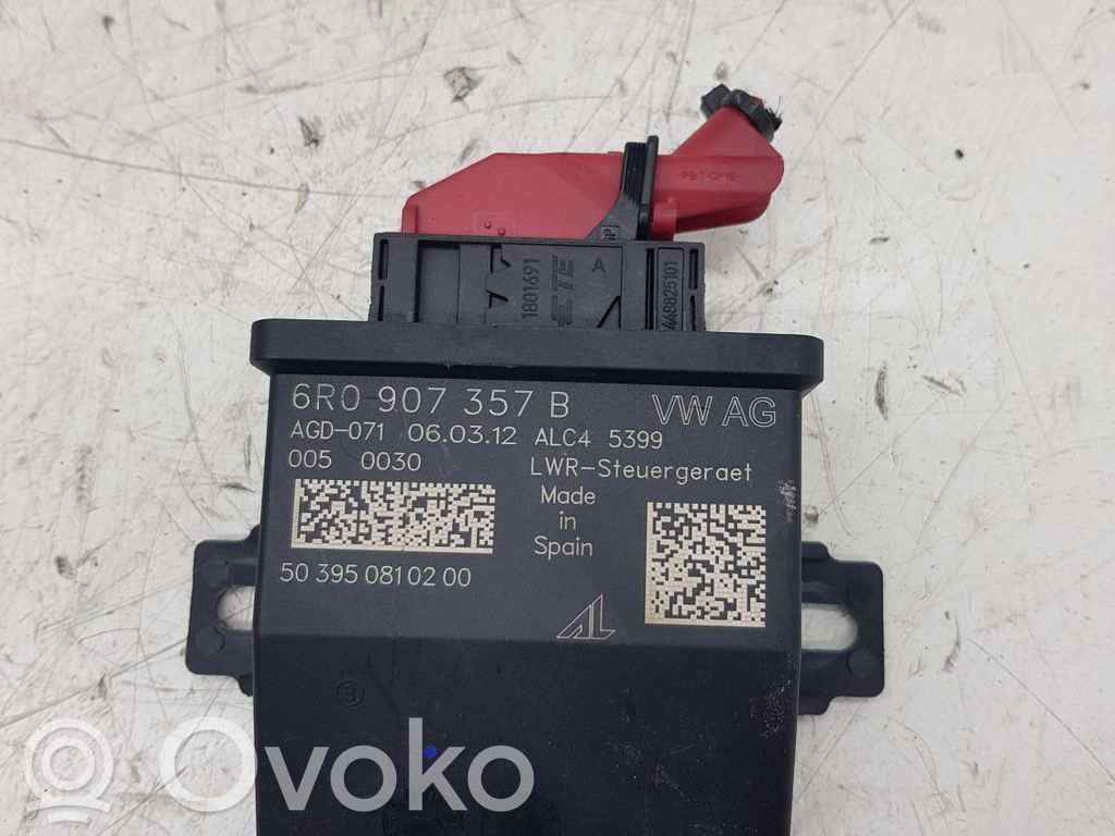 Volkswagen PASSAT CC Light module LCM 