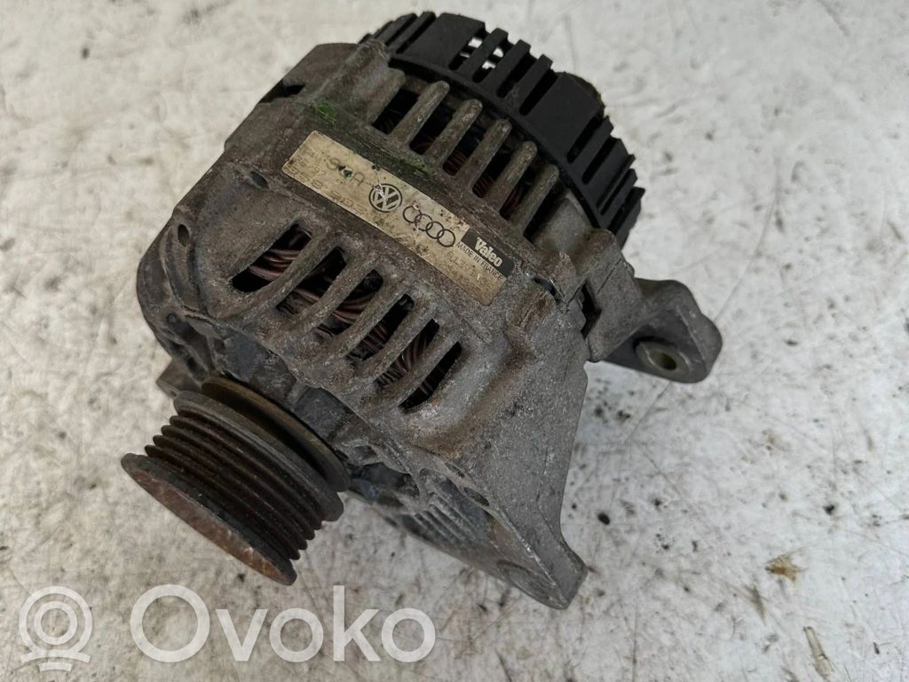 Volkswagen PASSAT B5 Ģenerators 