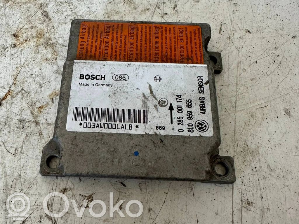 Volkswagen PASSAT B5 Airbag control unit/module 